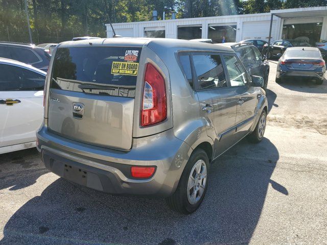 2013 Kia Soul Base