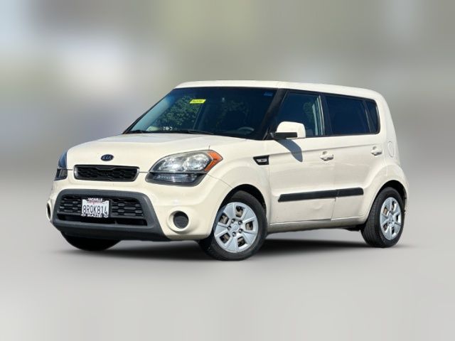 2013 Kia Soul Base