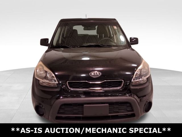 2013 Kia Soul Base