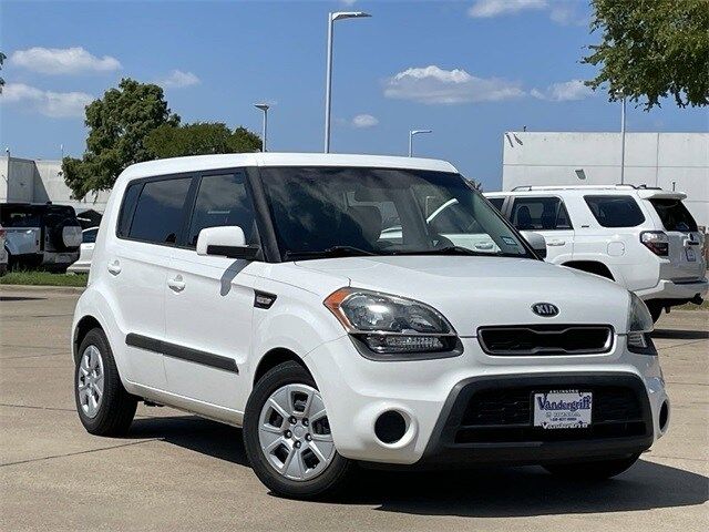 2013 Kia Soul Base