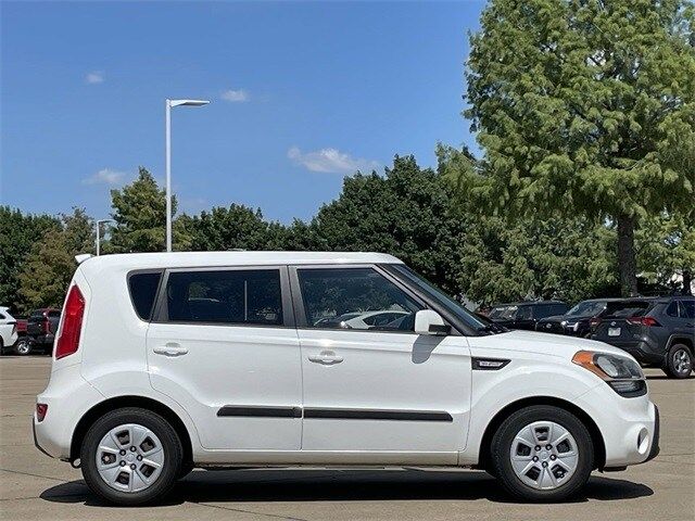 2013 Kia Soul Base