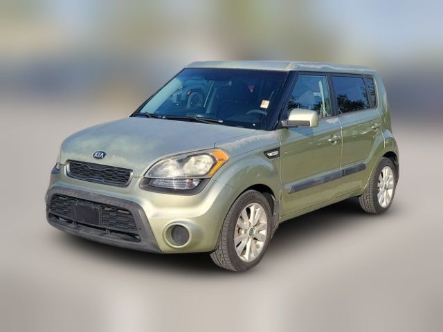 2013 Kia Soul Base