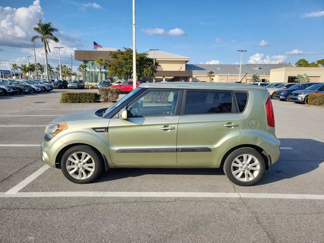 2013 Kia Soul Base