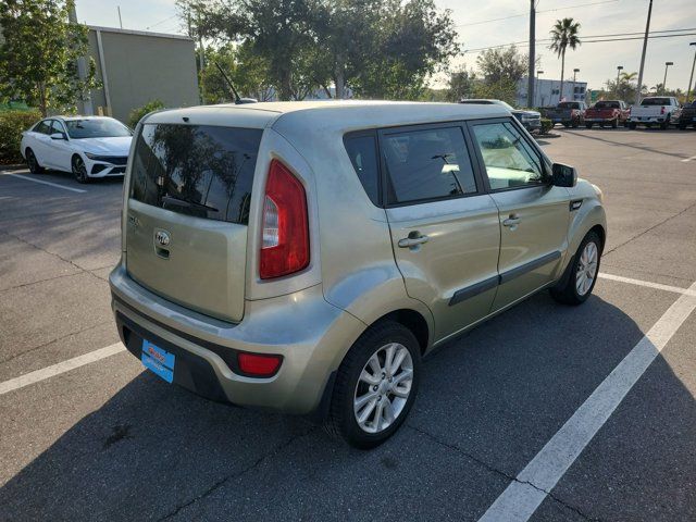 2013 Kia Soul Base