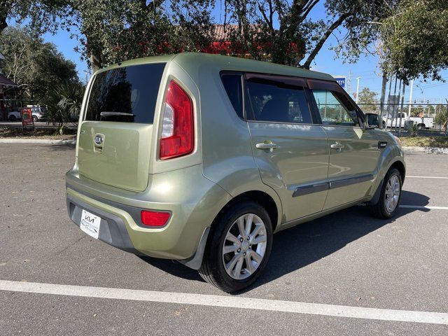 2013 Kia Soul Base