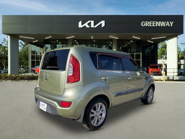 2013 Kia Soul Base