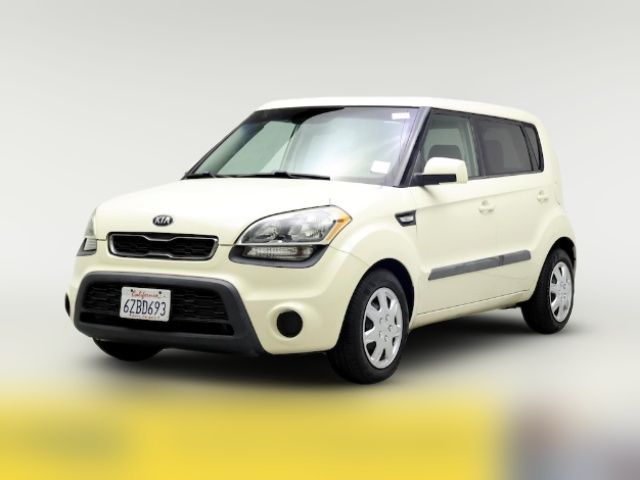 2013 Kia Soul Base