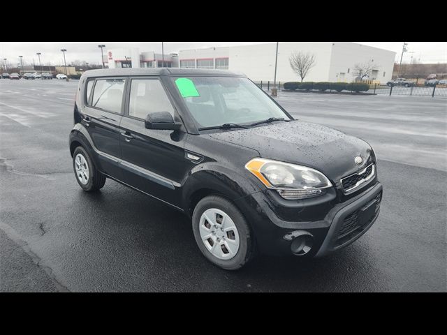 2013 Kia Soul Base