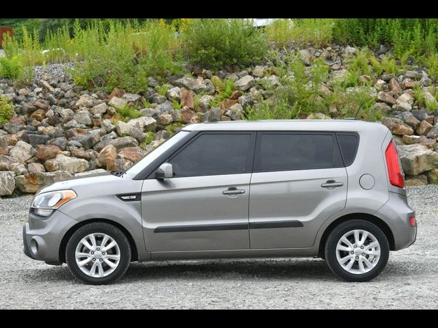 2013 Kia Soul Base