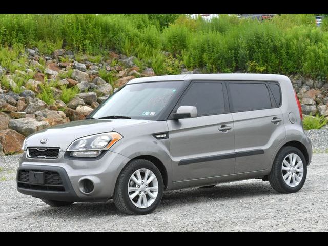 2013 Kia Soul Base