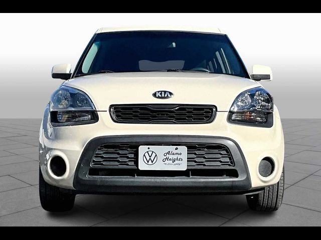 2013 Kia Soul Base