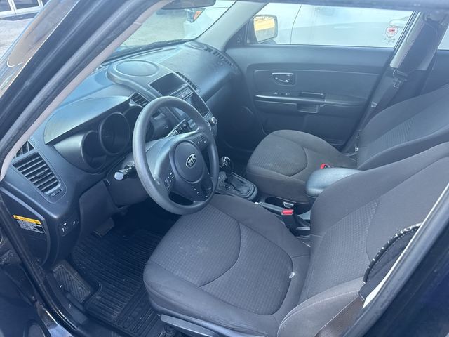 2013 Kia Soul Base