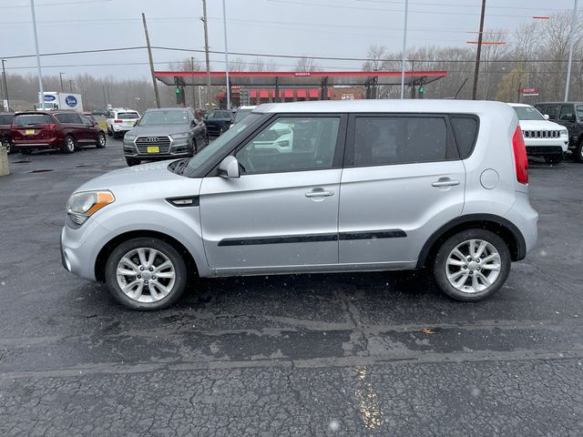 2013 Kia Soul Base