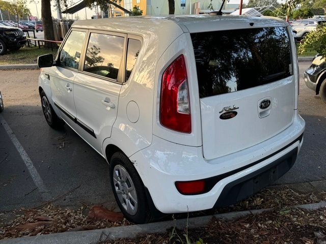 2013 Kia Soul Base