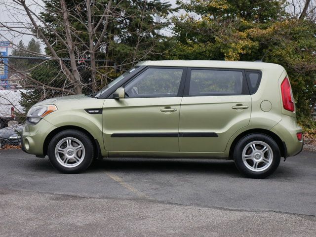 2013 Kia Soul Base