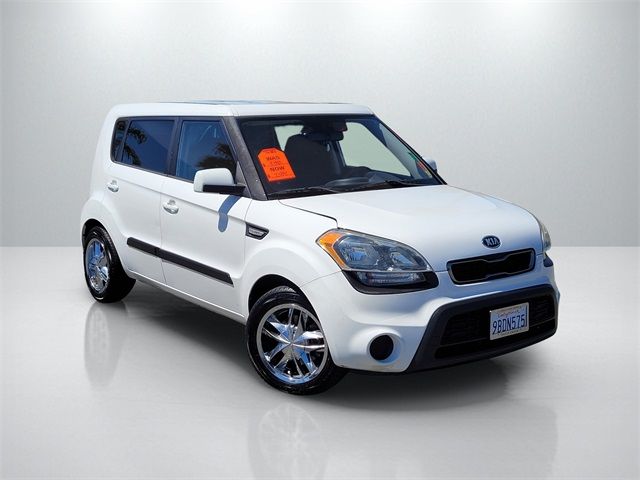 2013 Kia Soul Base