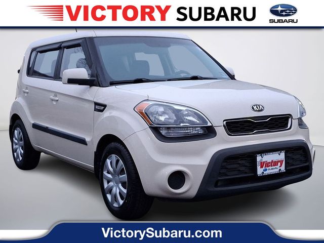 2013 Kia Soul Base