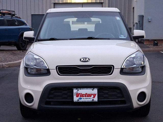 2013 Kia Soul Base