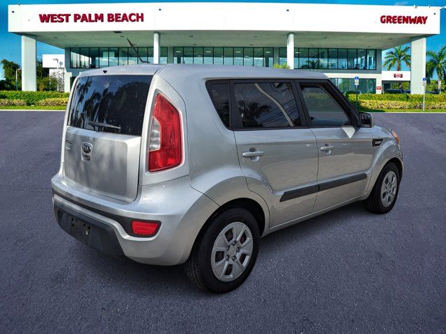 2013 Kia Soul Base