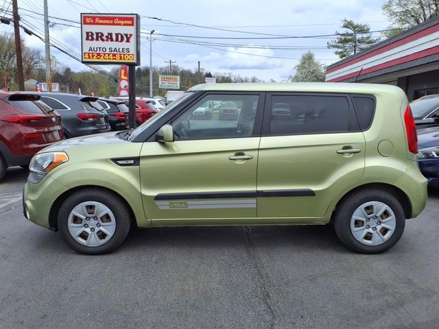 2013 Kia Soul Base