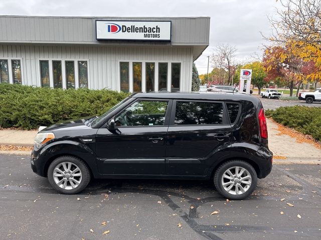 2013 Kia Soul Base