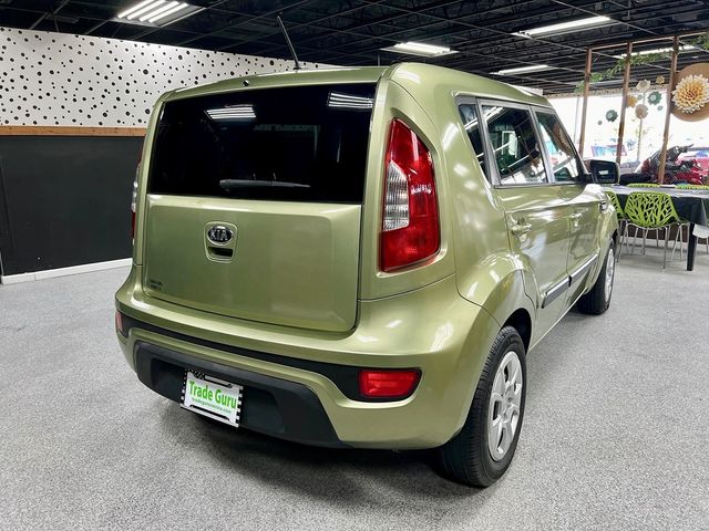 2013 Kia Soul Base