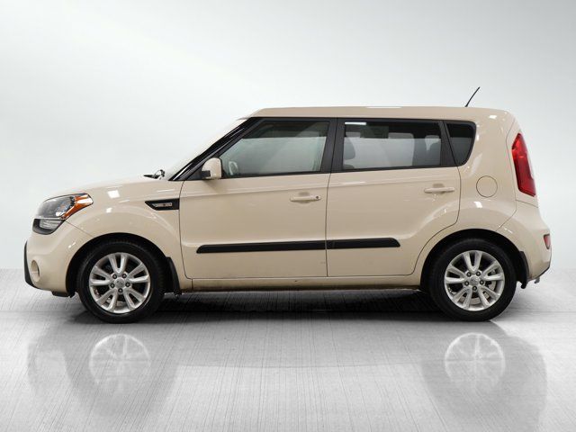 2013 Kia Soul Base