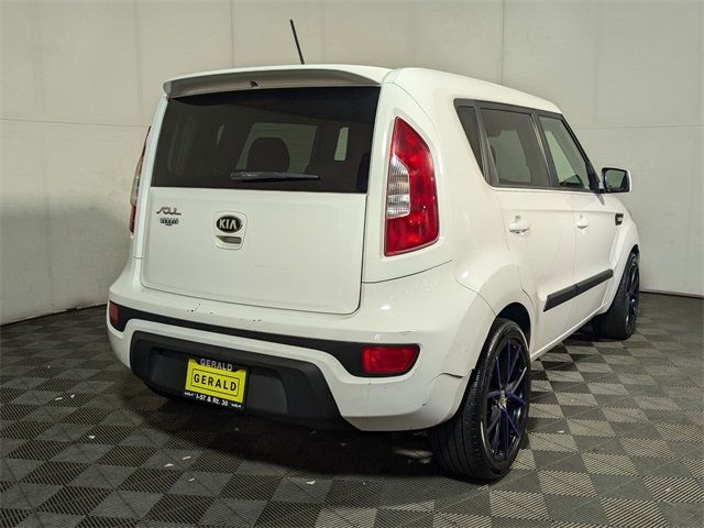 2013 Kia Soul Base