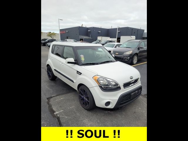 2013 Kia Soul Base