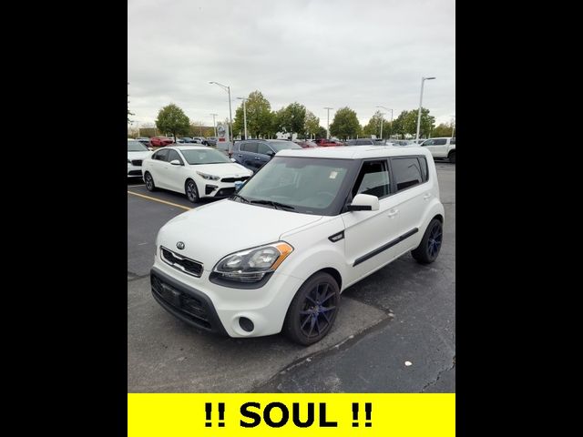 2013 Kia Soul Base