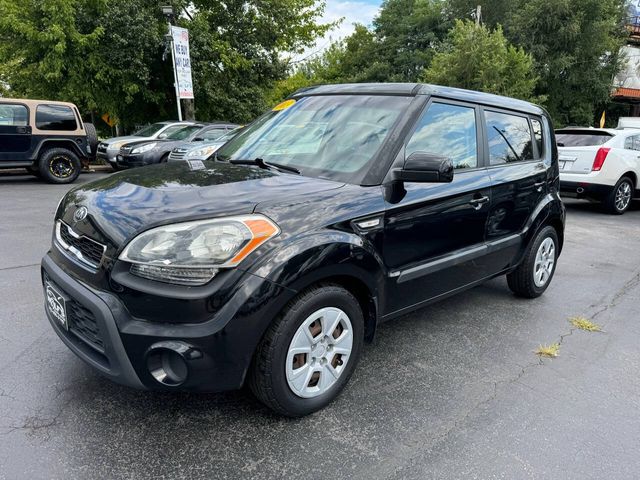 2013 Kia Soul Base