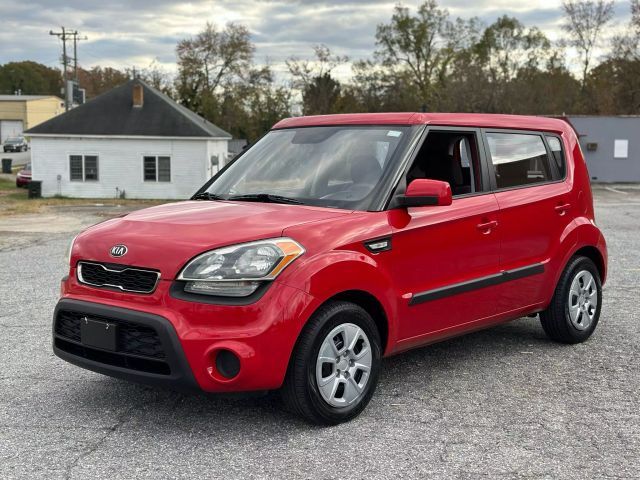 2013 Kia Soul Base