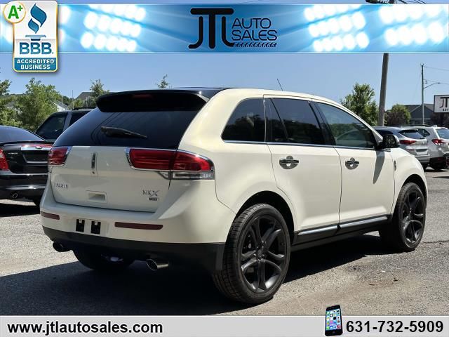 2013 Lincoln MKX Base