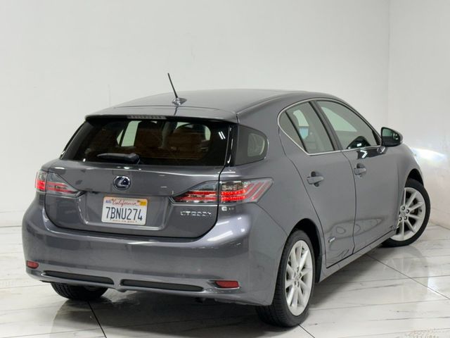 2013 Lexus CT Hybrid 200h