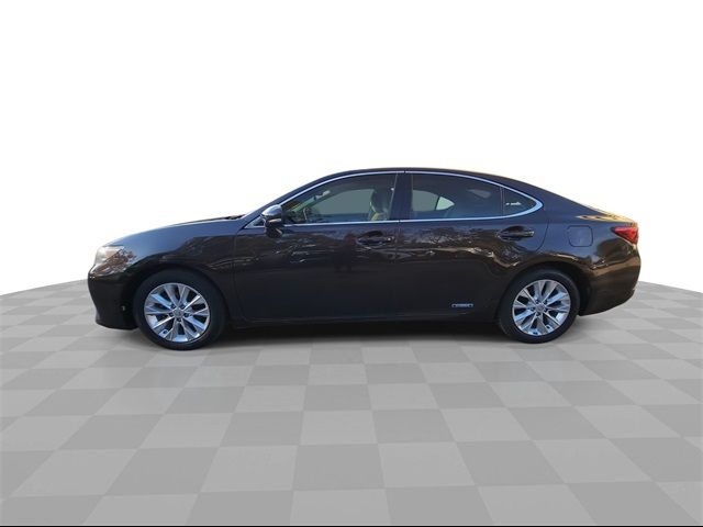 2013 Lexus ES Hybrid 300h