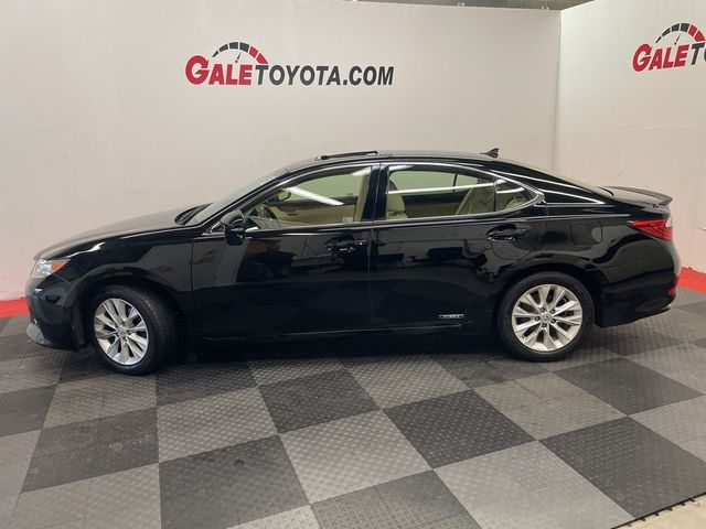 2013 Lexus ES Hybrid 300h