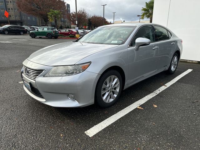 2013 Lexus ES Hybrid 300h