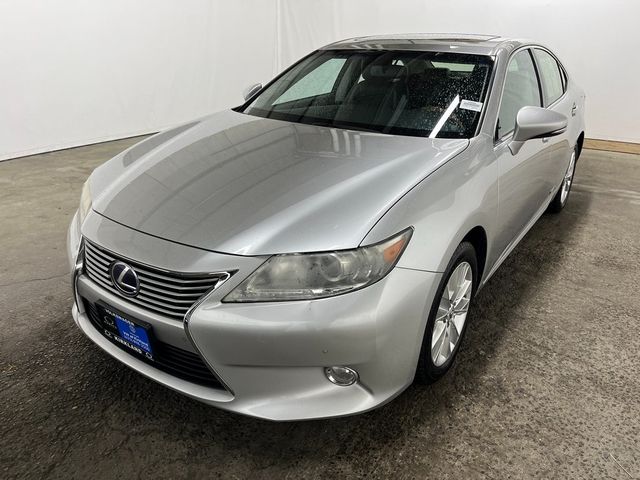 2013 Lexus ES Hybrid 300h