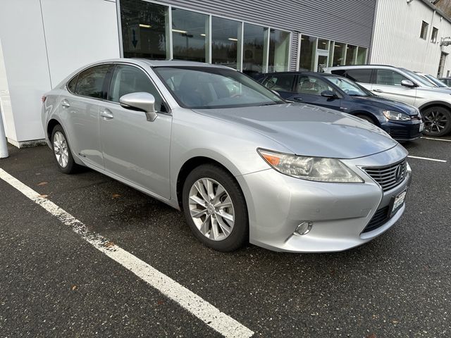 2013 Lexus ES Hybrid 300h