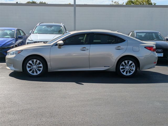 2013 Lexus ES Hybrid 300h