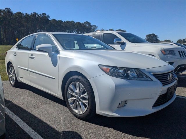 2013 Lexus ES Hybrid 300h