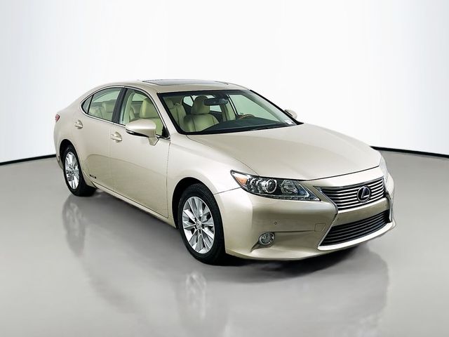 2013 Lexus ES Hybrid 300h