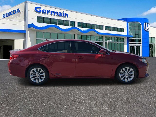 2013 Lexus ES Hybrid 300h