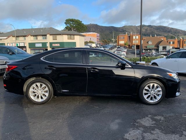 2013 Lexus ES Hybrid 300h