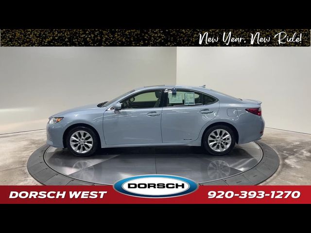 2013 Lexus ES Hybrid 300h