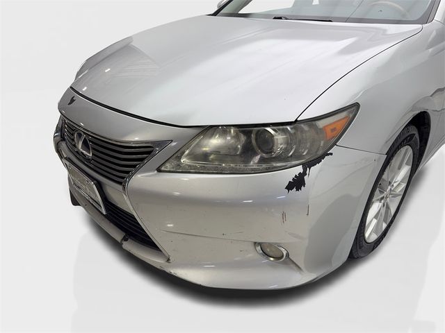 2013 Lexus ES Hybrid 300h