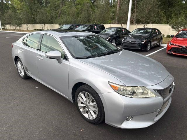 2013 Lexus ES Hybrid 300h