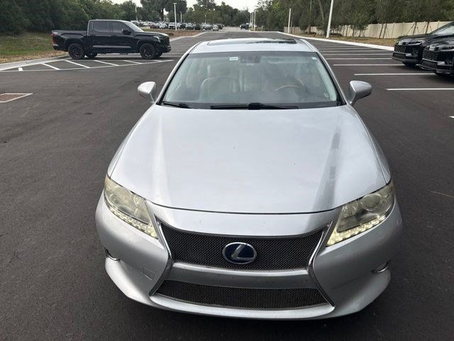 2013 Lexus ES Hybrid 300h