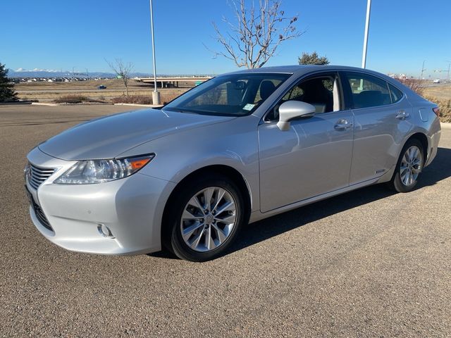 2013 Lexus ES Hybrid 300h