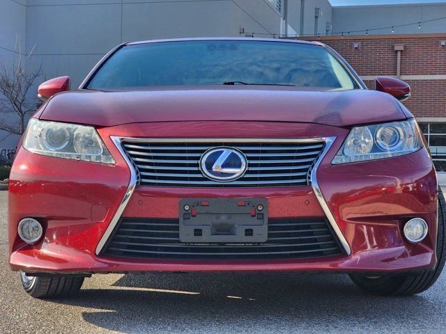 2013 Lexus ES Hybrid 300h